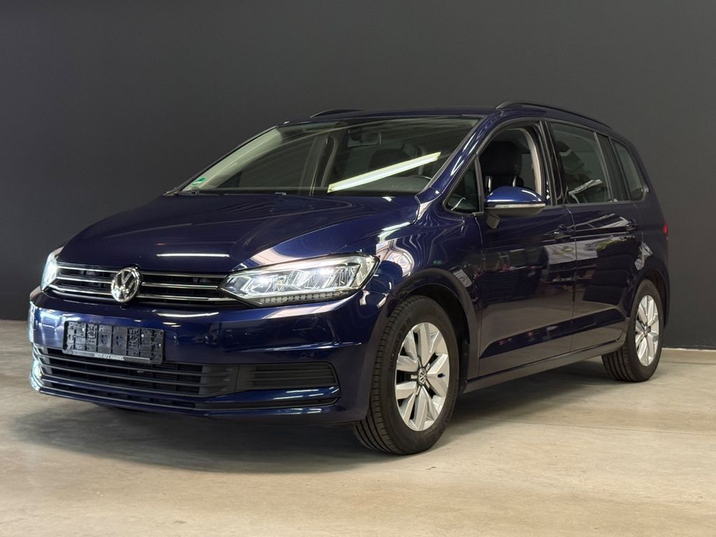 Image of Volkswagen Touran