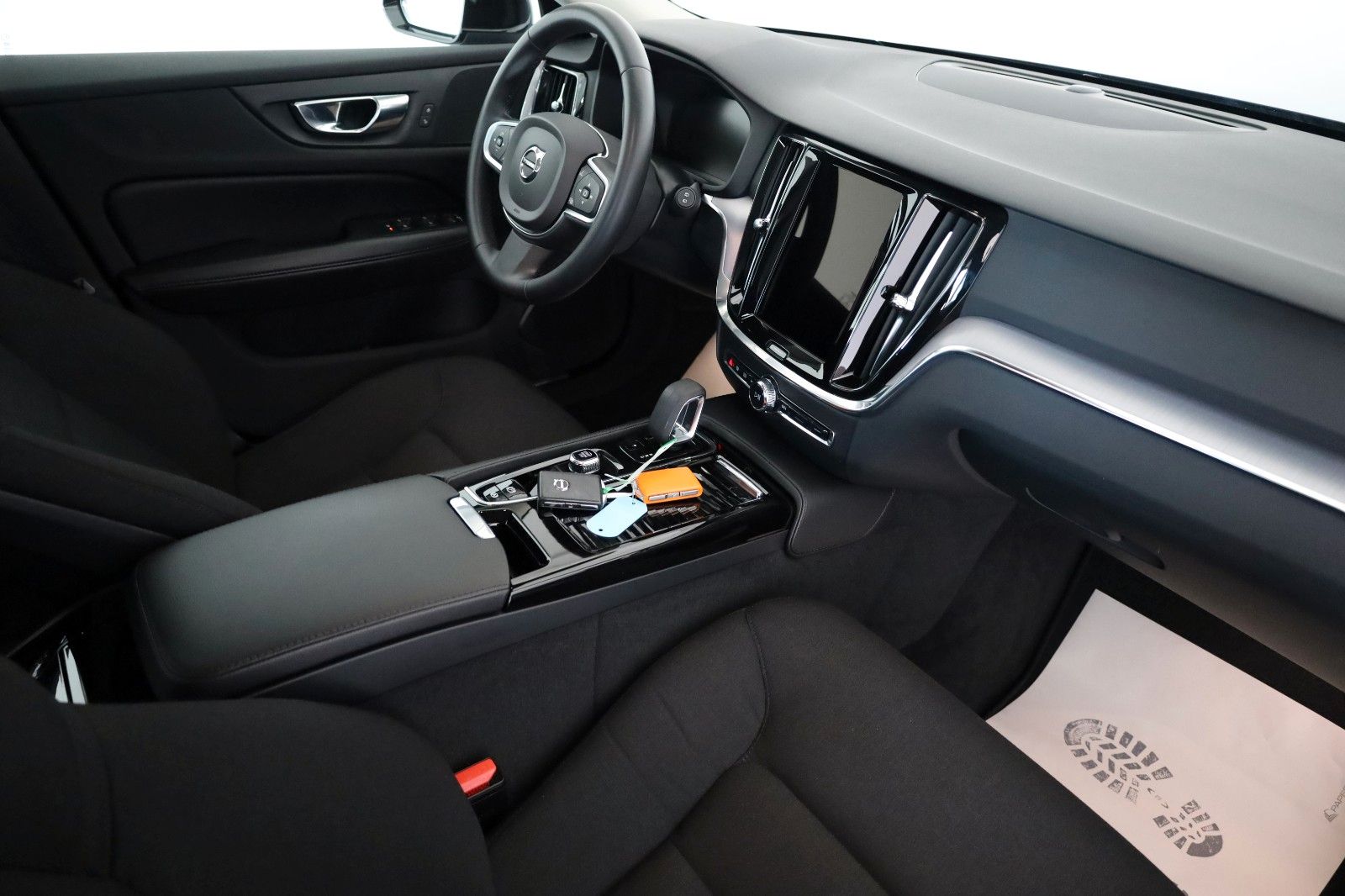 Fahrzeugabbildung Volvo V60 Inscription T6 Recharge,Navi,LED,Kamera,SH