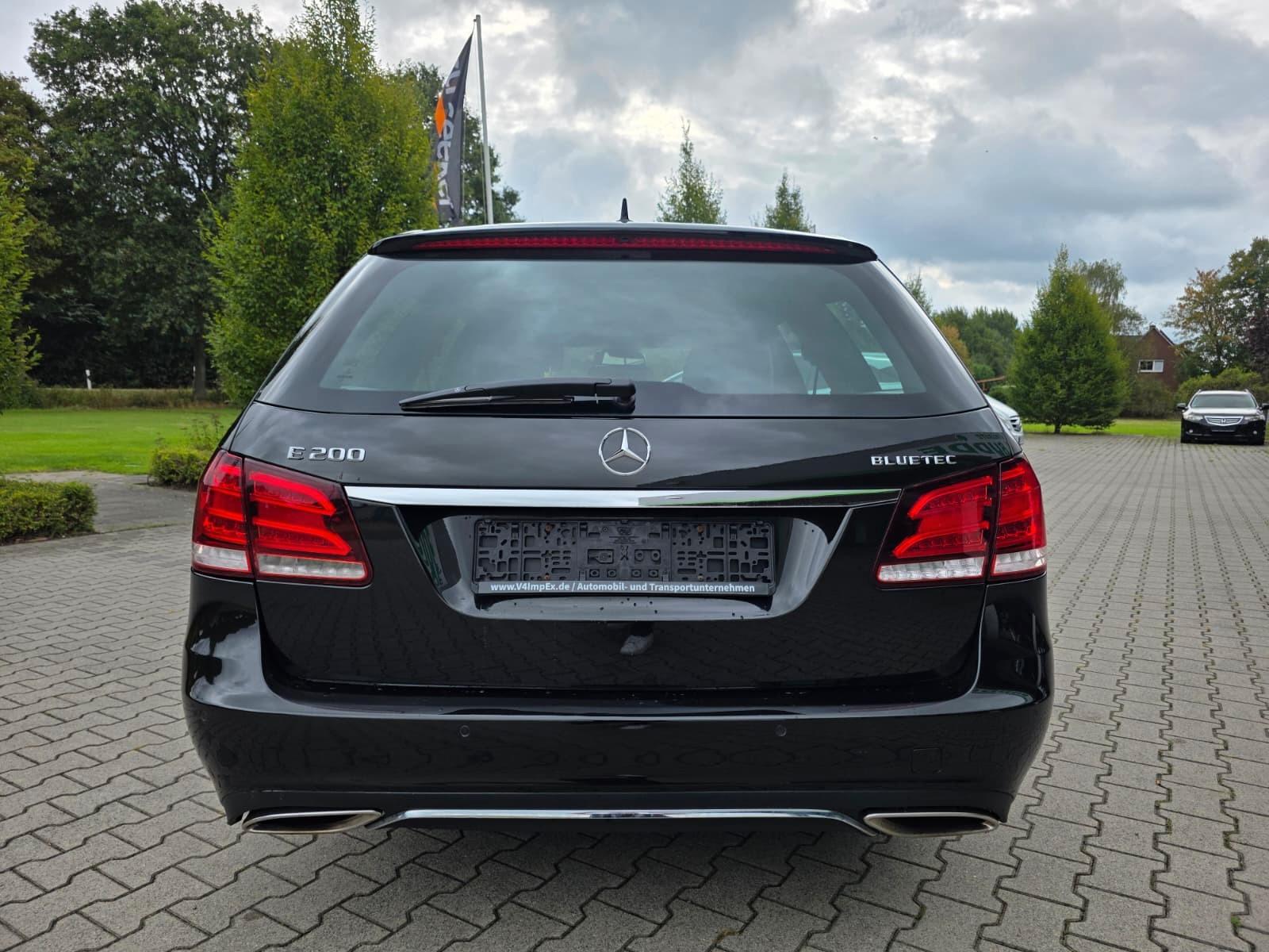 Mercedes-Benz E 200T-Modell BlueTec  Avantgarde Scheckheft