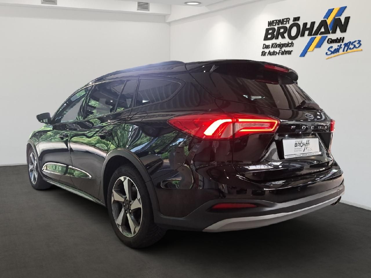 Fahrzeugabbildung Ford Focus Turnier Active*Anhängerkupplung*GJR