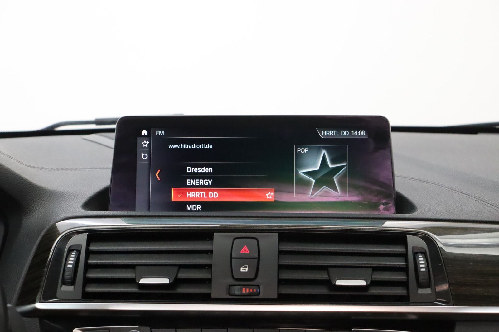 Fahrzeugabbildung BMW 120 xd * LED * Navi * Memory * 1. Hand * M-Paket