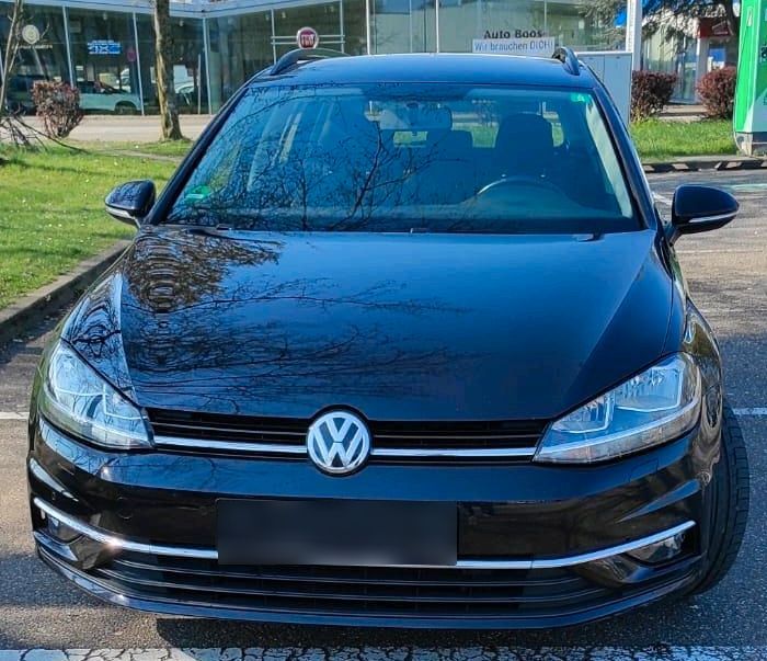 Image of Volkswagen Golf