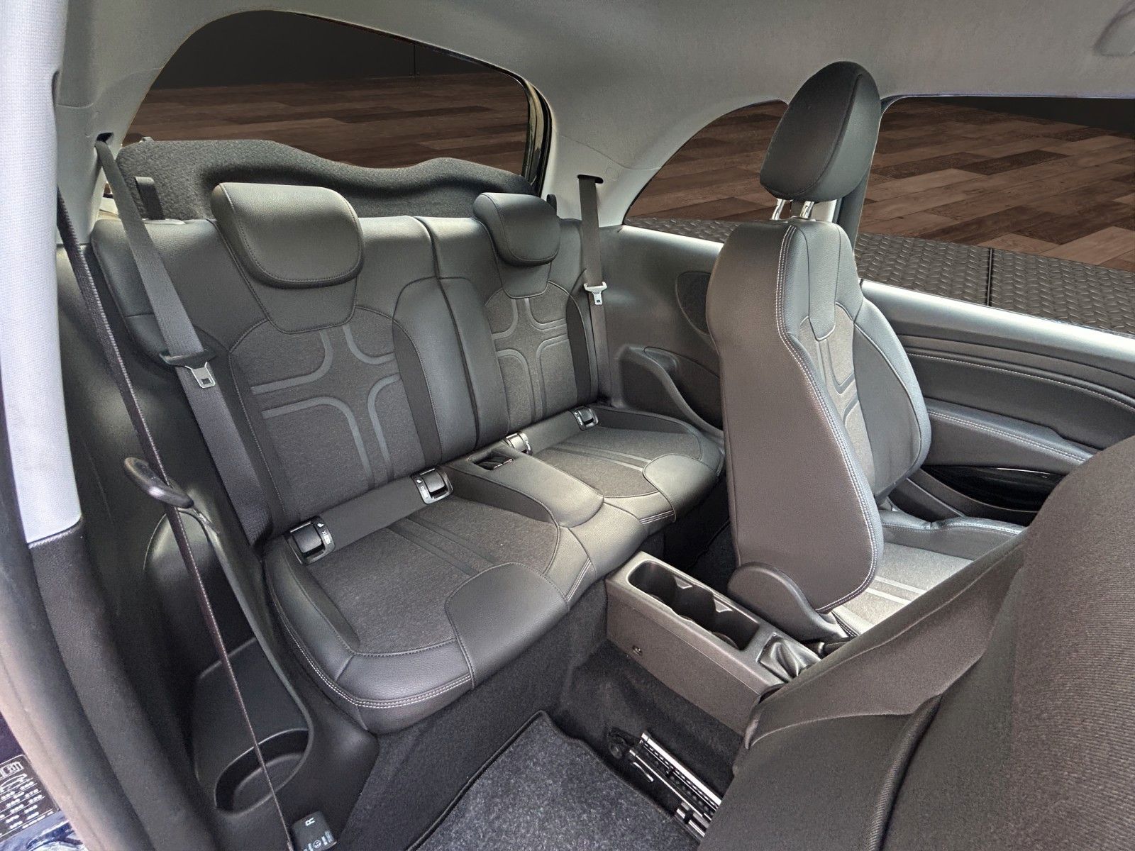 Fahrzeugabbildung Opel Adam 120 Jahre Klima/Parksensor/Tempomat/