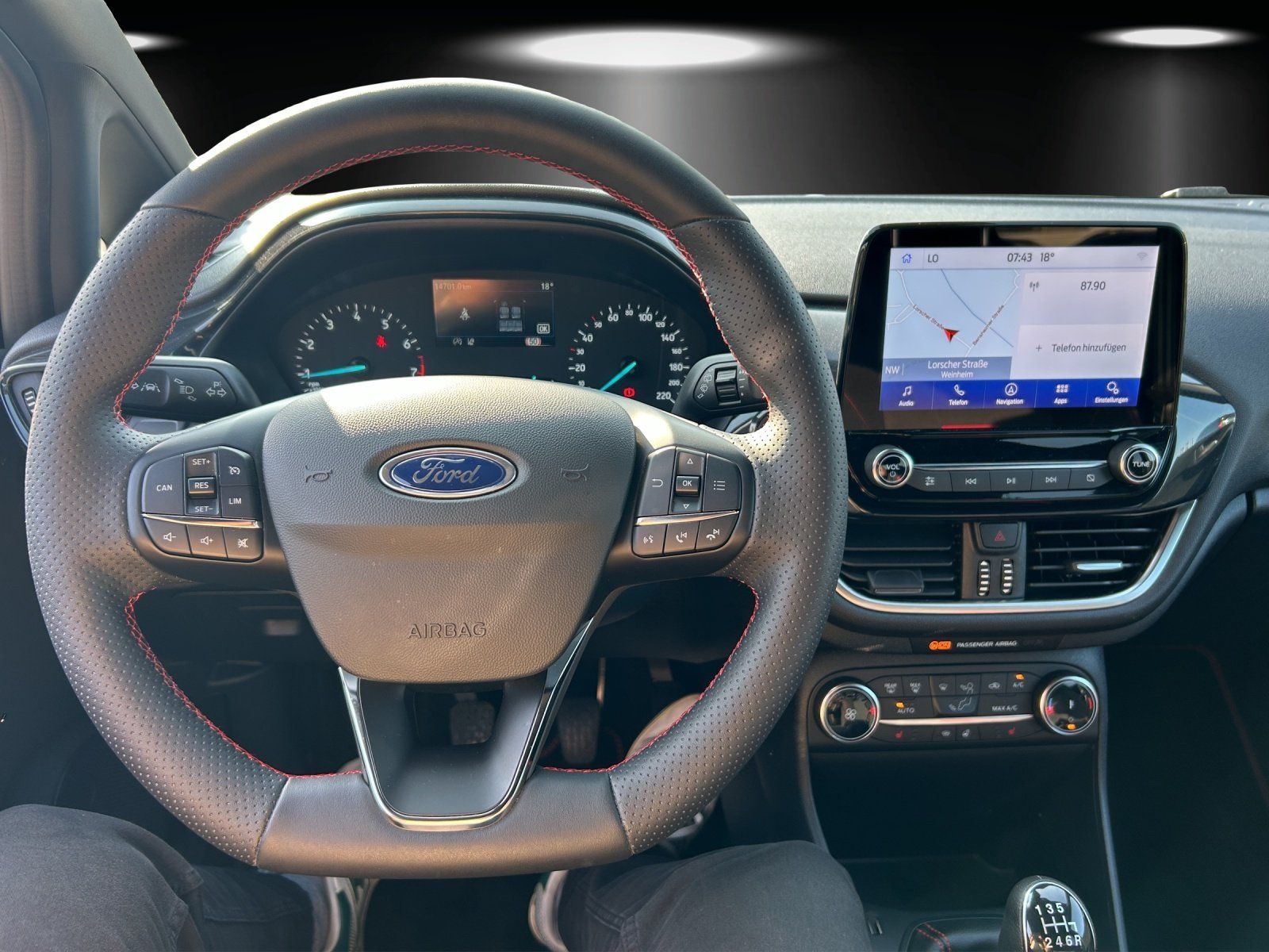 Fahrzeugabbildung Ford Fiesta 1.0 EcoBoost ST-Line X (EURO 6d)