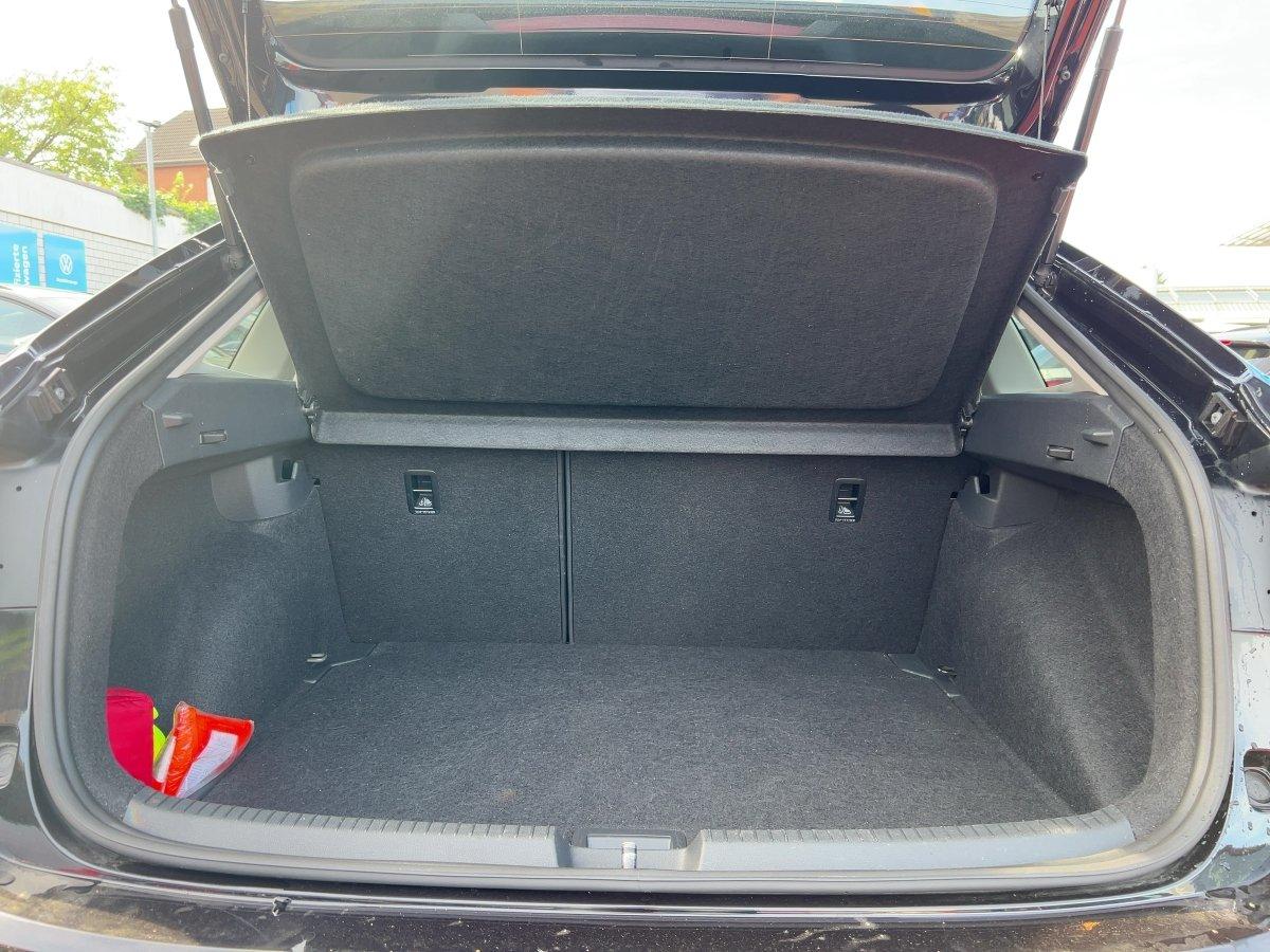 Volkswagen Taigo Style 1.0 TSI DSG MATRIX+AHK+ACC+NAVI+RFK