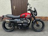 Triumph Street Scrambler mit Zubehör  Neu Hu - TRIUMPH STREET SCRAMBLER