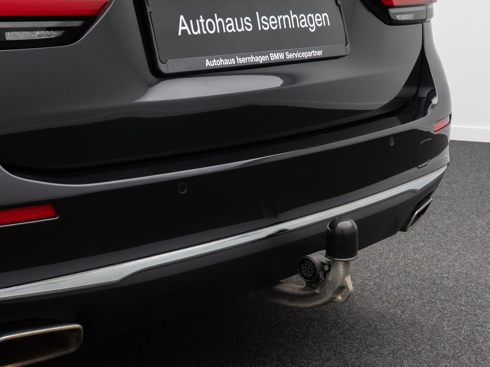 Fahrzeugabbildung BMW 530e Luxury Line 360° Laser DAB H/K SoftCl Sport