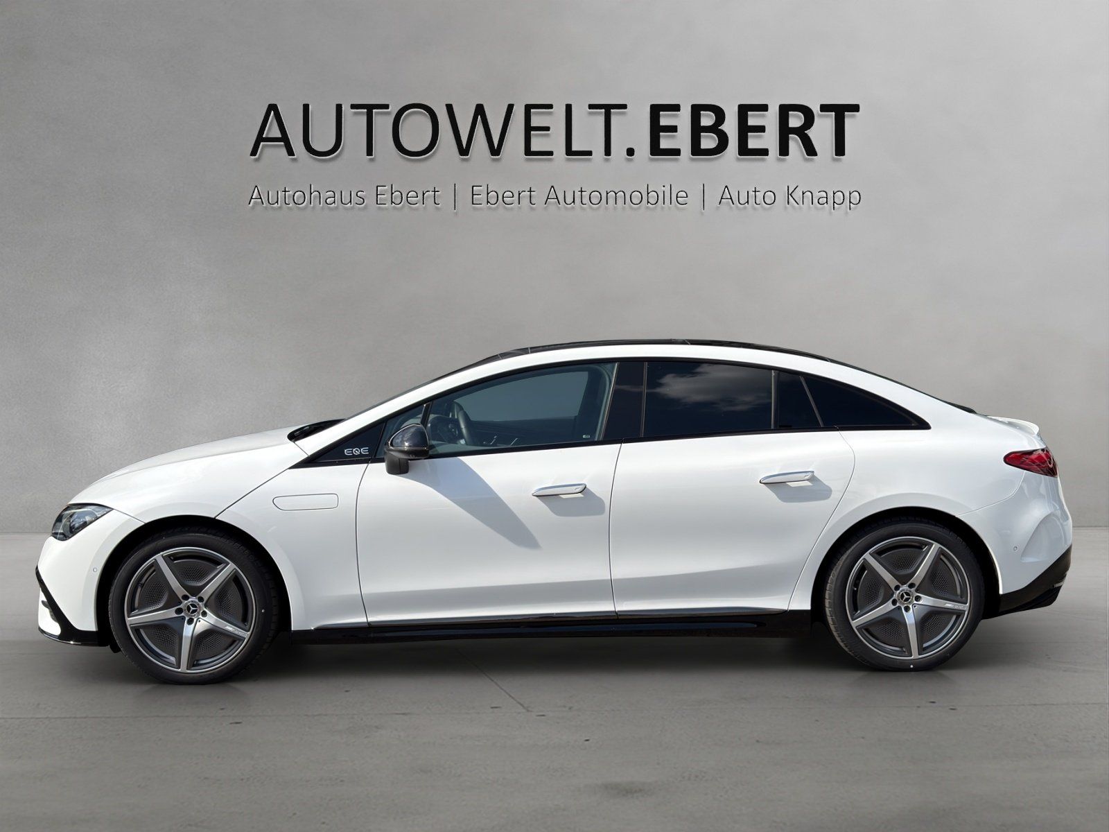 Fahrzeugabbildung Mercedes-Benz EQE350 AMG Prem+ AIRMATIC Sitzklima HAL Memo HUD