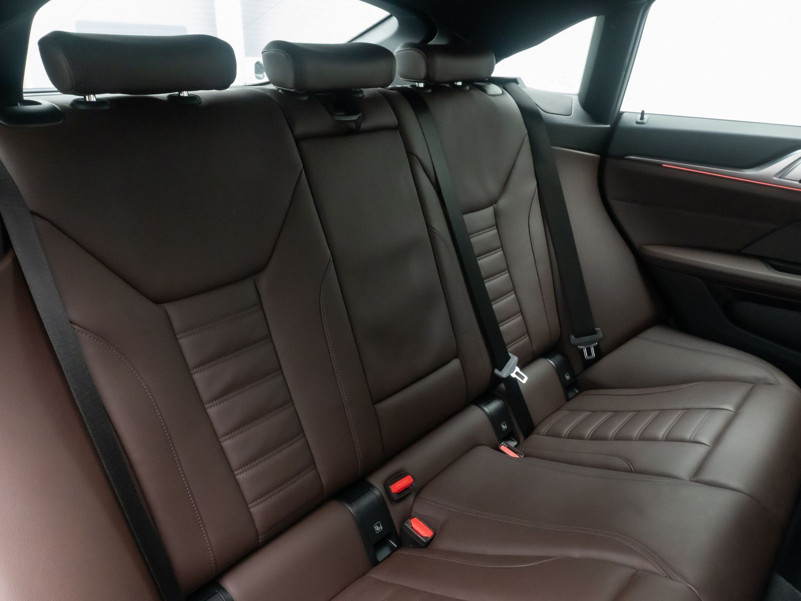 Fahrzeugabbildung BMW i4 M50 GC HUD H/K Komfort DAB Kamera 19Zoll