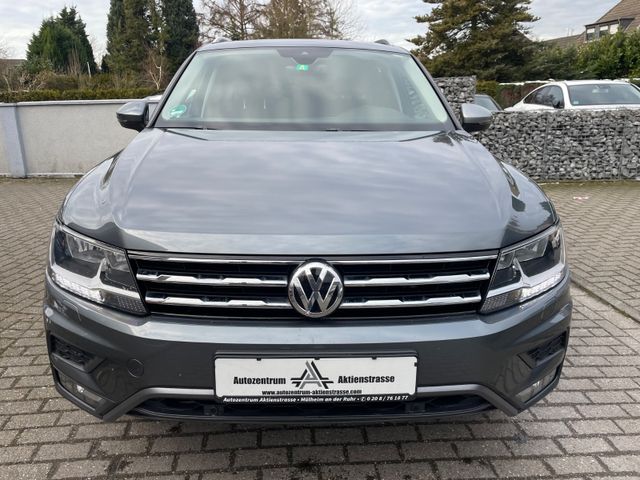 Volkswagen Tiguan Allsp.Offroad 4Motion Panorama AHK 7Sitze