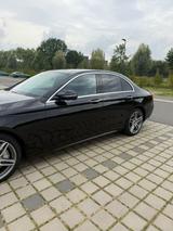Mercedes-Benz Mercedes E450 AMG Line Pano / 360 - Mercedes-Benz E 450 von privat