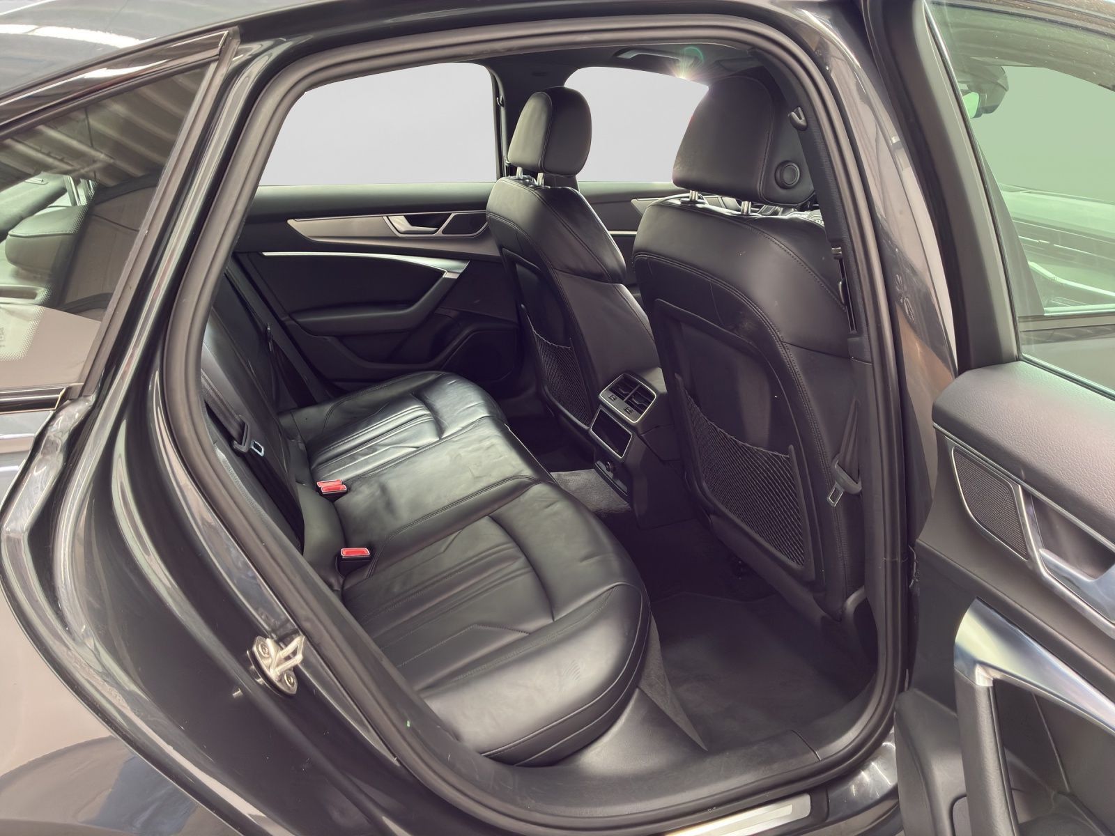 Audi A6 - Bild 7
