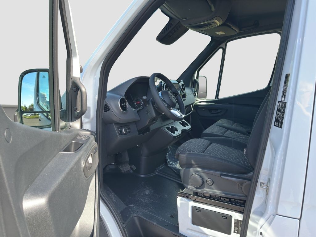 Fahrzeugabbildung Mercedes-Benz Sprinter 319 CDI Kasten SELECT Hochdach Lang AHK