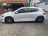 Volkswagen Scirocco 2.0 TSI LIFE LIFE - Volkswagen Scirocco mit Benzin-Antrieb: Coupe, 2.0