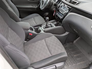 Nissan Qashqai - 10