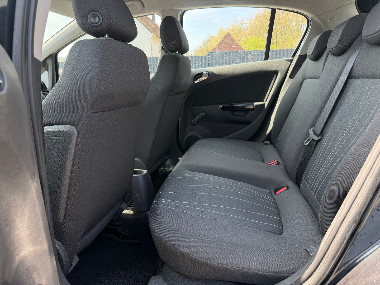 OPEL Corsa D 1.2 KLIMA/PDC/TEMPOMAT/TÜV NEU – Foto 11