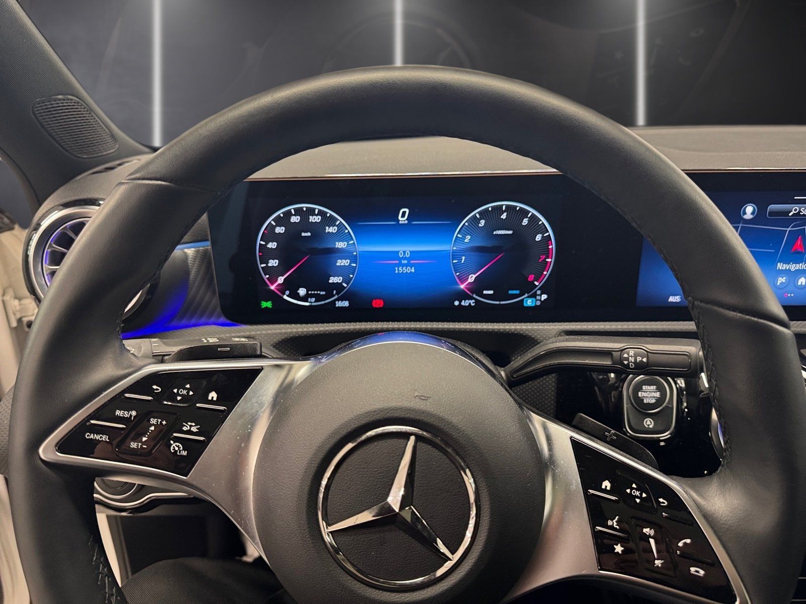 Fahrzeugabbildung Mercedes-Benz A 200 Progressive*Pano*AHK*Distron*Totwink*360°*