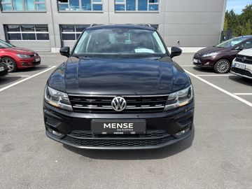 Volkswagen Tiguan - 12