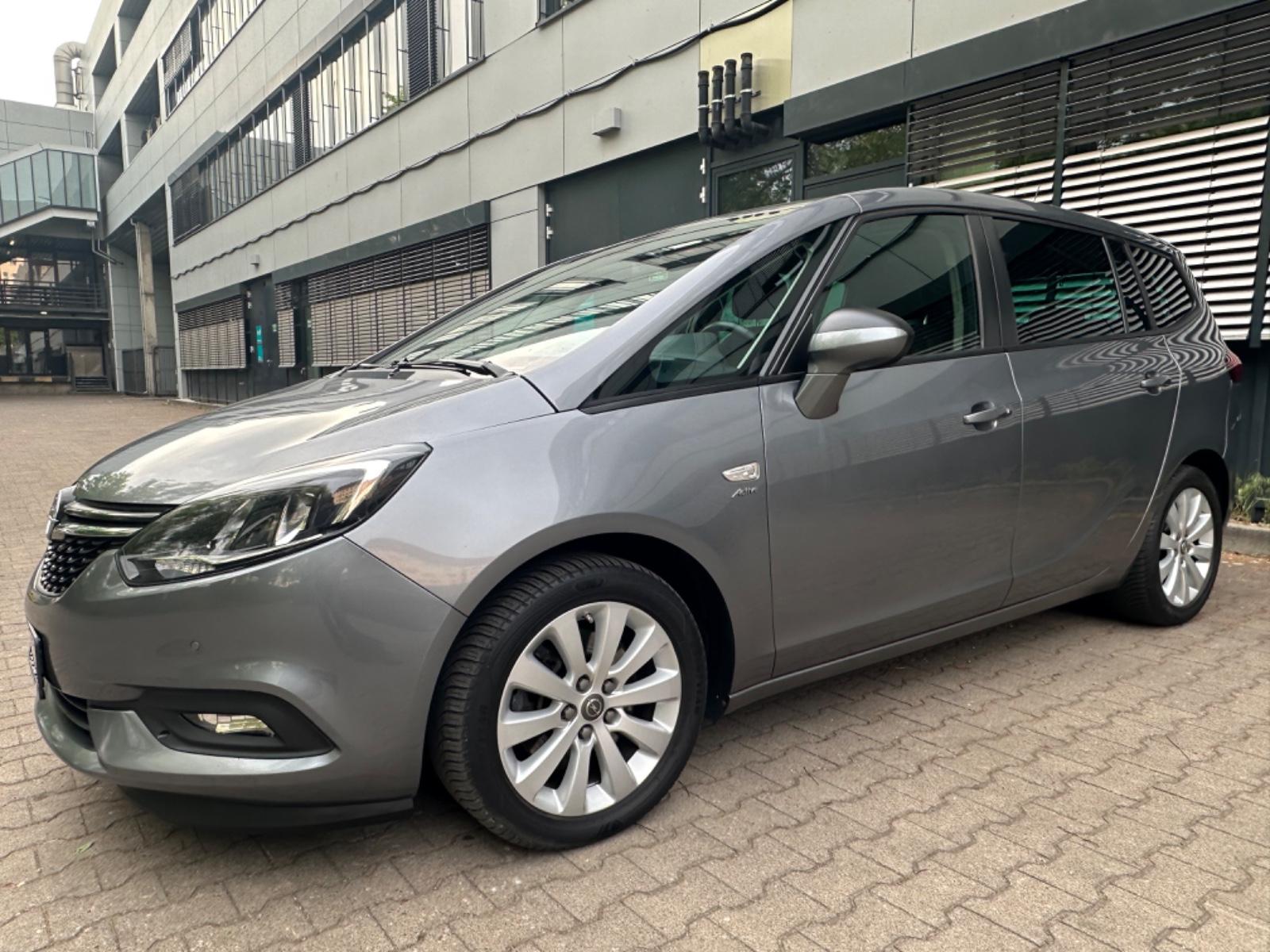 Opel ZAFIRA TOURER ACTIVE 1.6 7 SITZER NAVI/RFK/PDC
