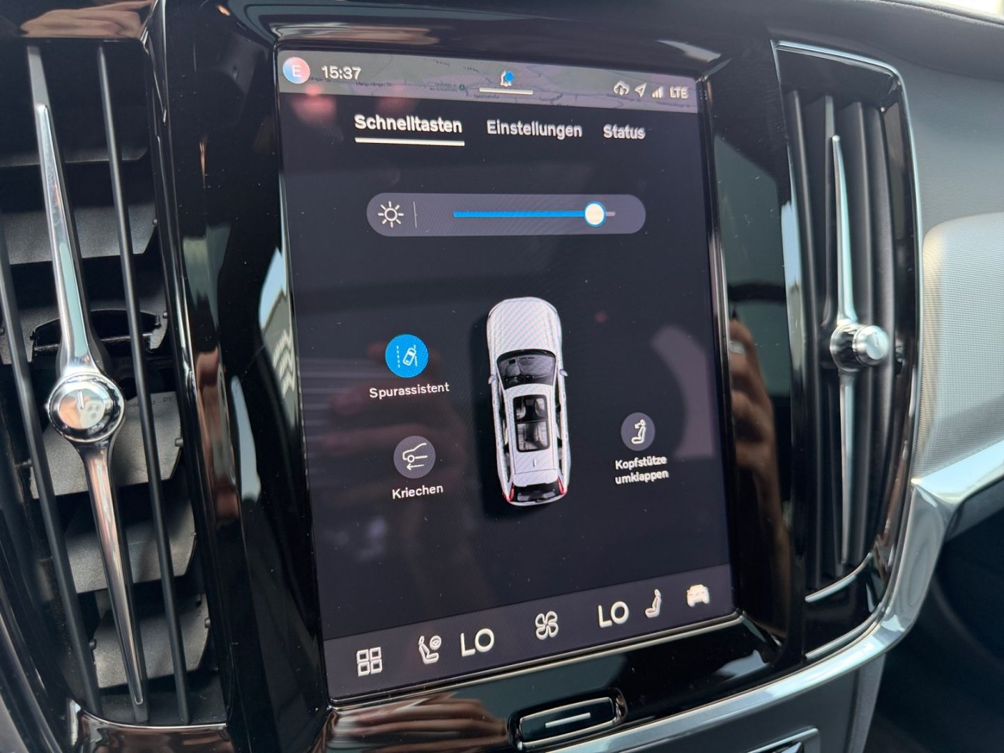 Volvo V90 Ultra Dark Recharge AWD StandHZG HUD Luftfah foto 20
