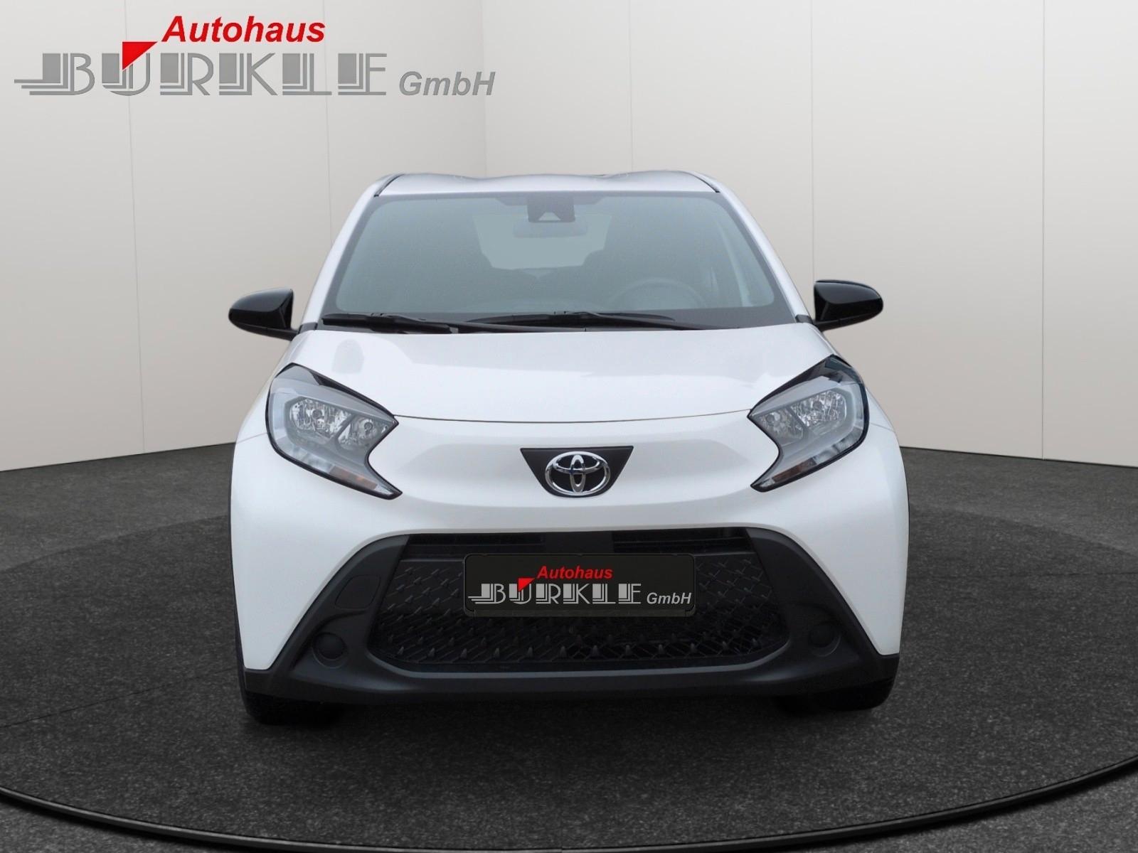 Toyota Aygo X Business Edition + AUTOMATIK + ALLWETTER+
