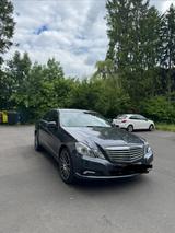 Mercedes-Benz E 200 CGI 2. HAND HU 05/28 SERVICE NEU 19 ZOLL - gebrauchte Mercedes-Benz E 200 aus dem Jahr 2009