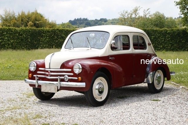 Renault 4CV