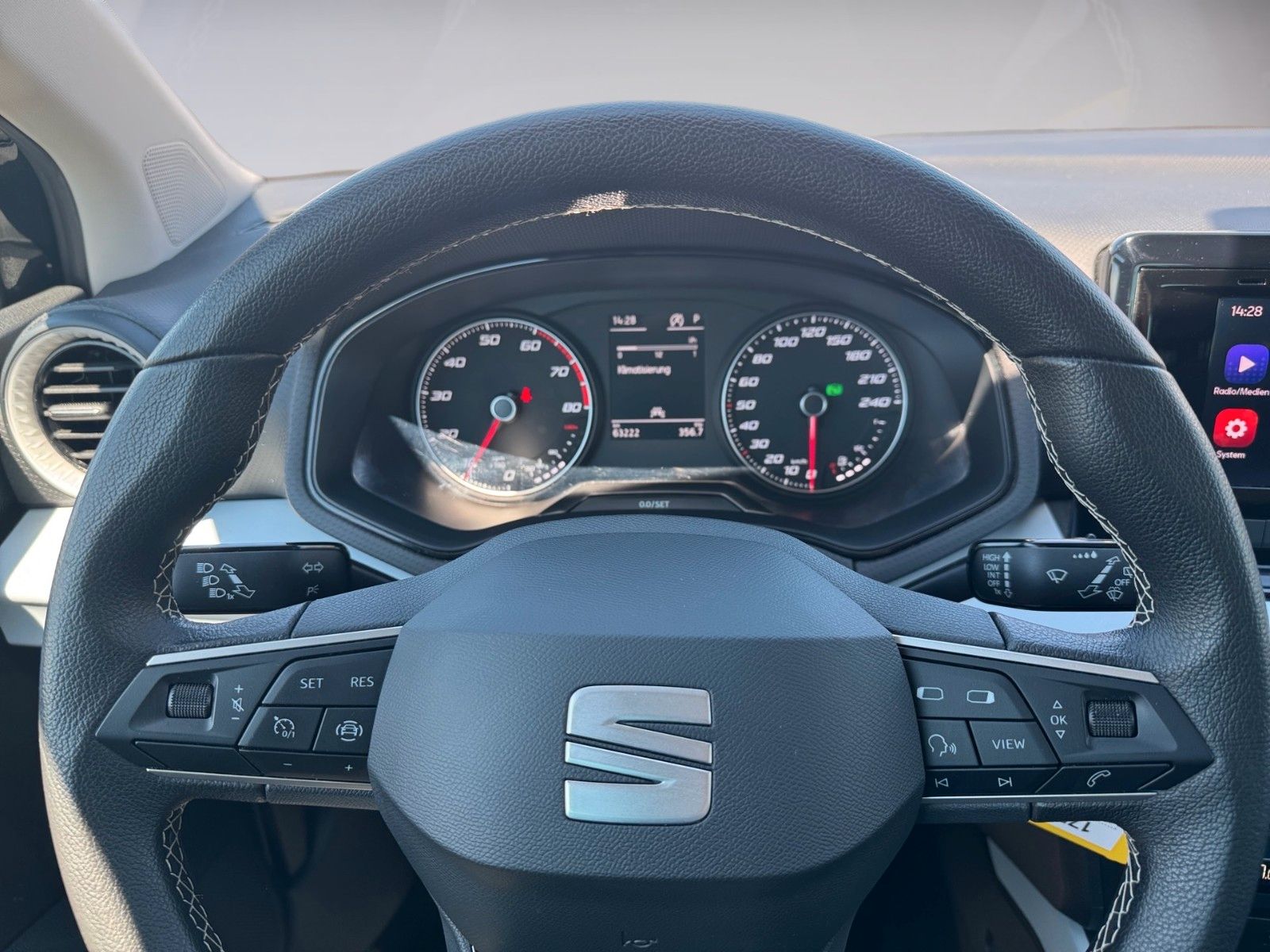 Fahrzeugabbildung SEAT Arona Style 1.0 TSI