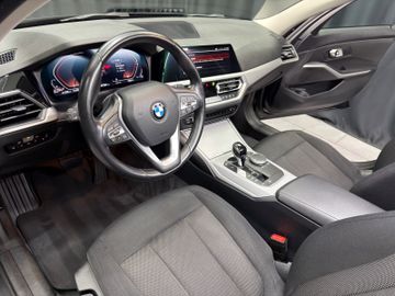 BMW 320 - 10