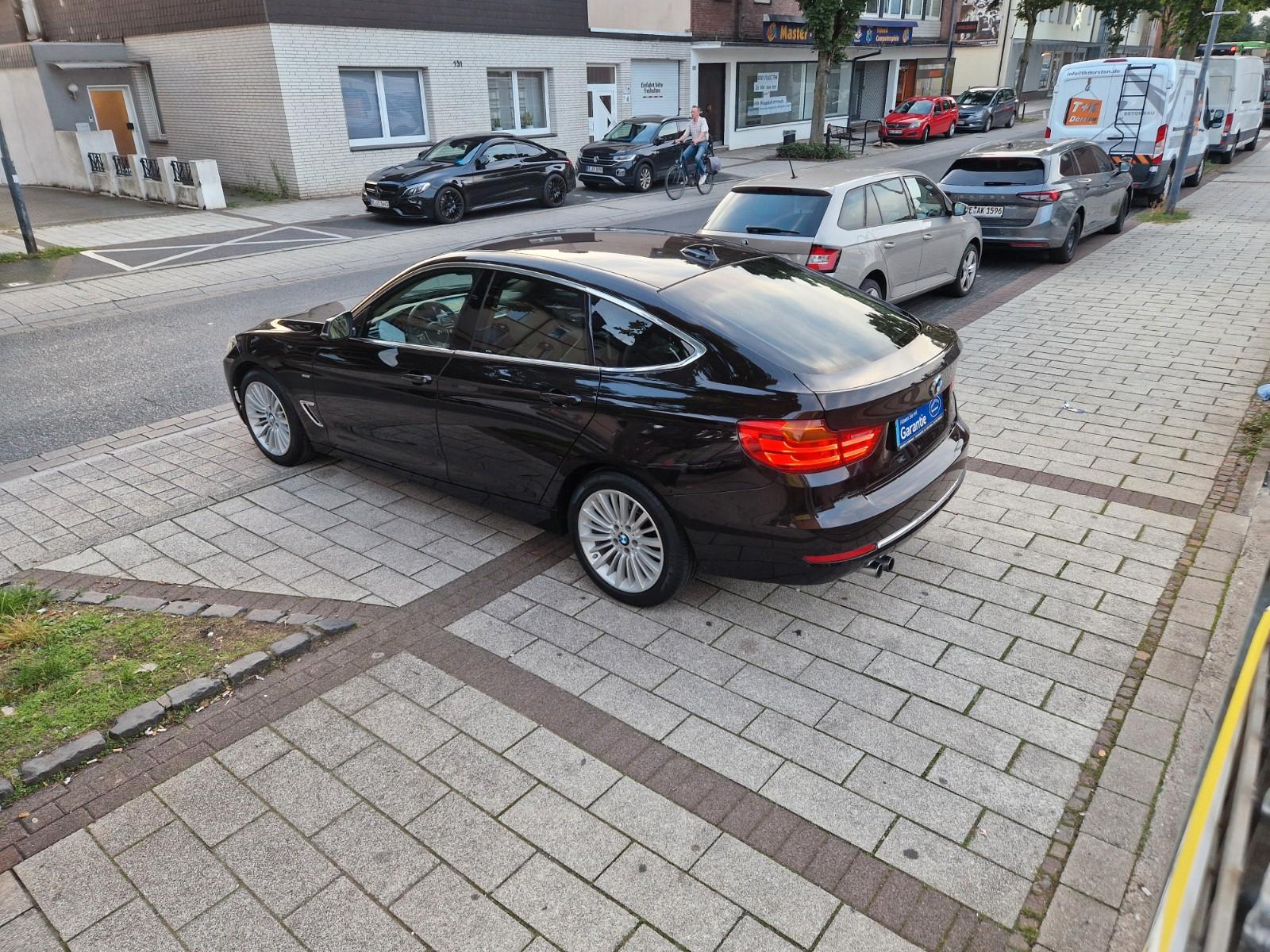 BMW 328i Gran Turismo*Xenon*Navi*Cam*Leder*Head-Up*
