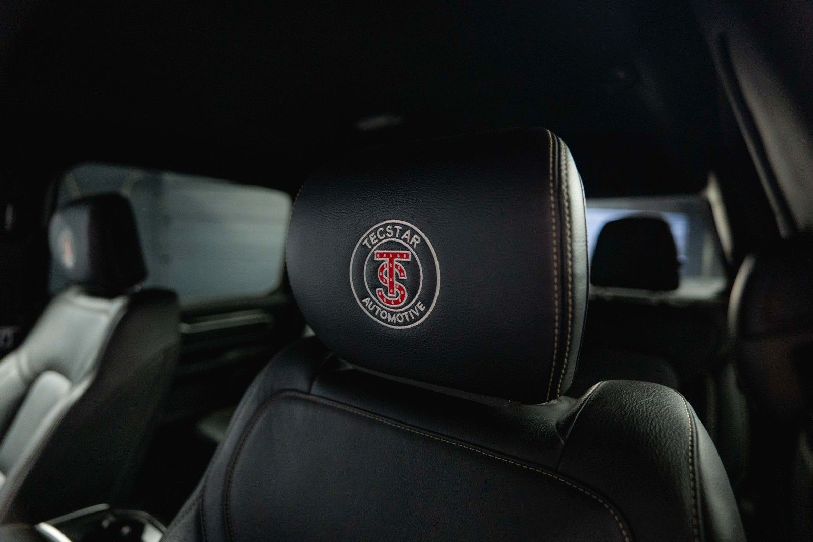 Fahrzeugabbildung Dodge RAM 5.7 V8 HEMI 4x4 OFFROAD Night-Paket *GEN 5*