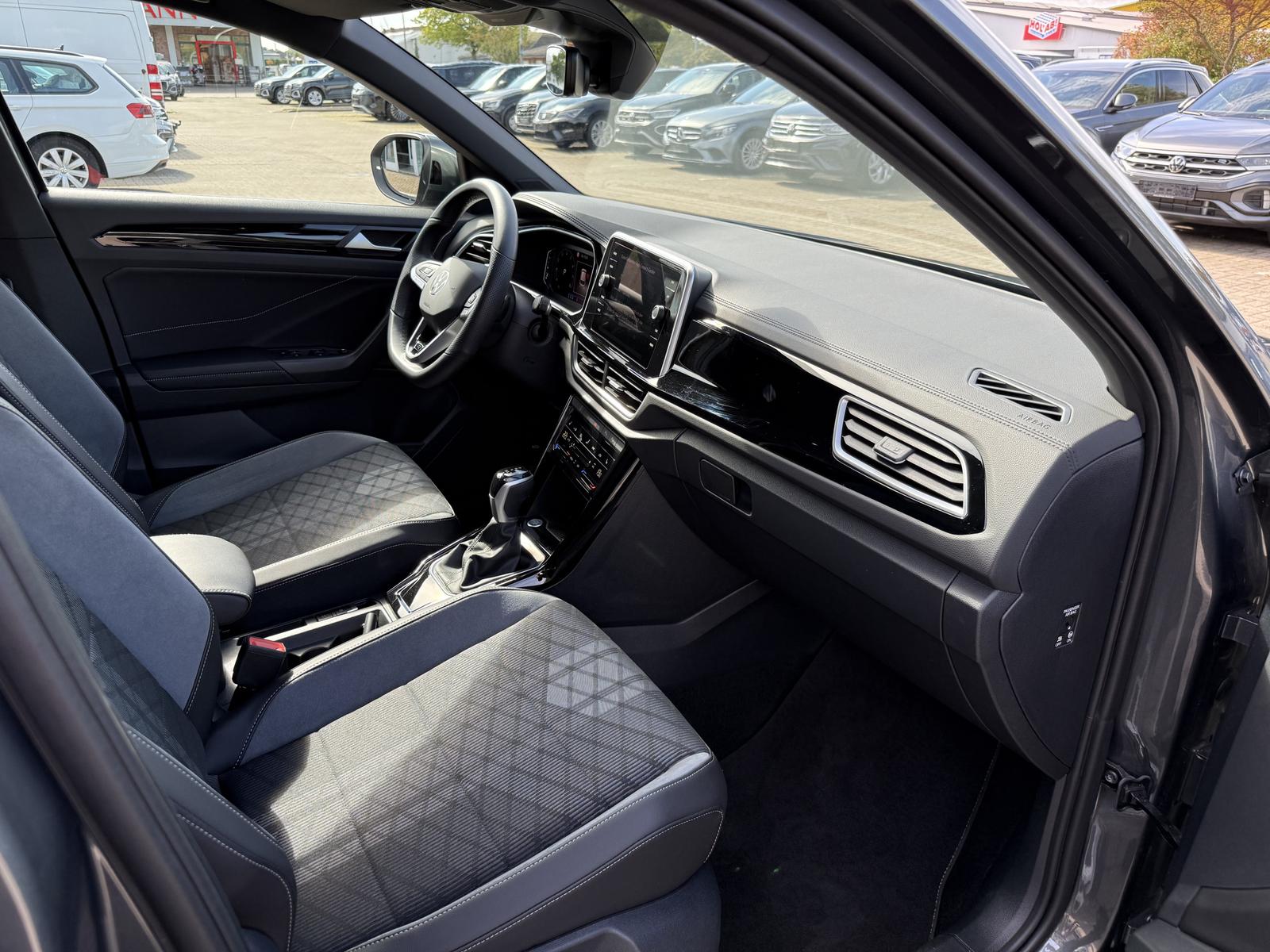 Volkswagen T-Roc R-Line,18-Zoll,IQ-Drive,R.Kam,Kessy,Side., миниатюра 27