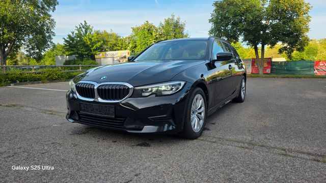 BMW 3 Touring 320 d Advantage