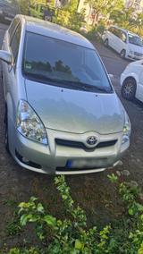 Toyota Corolla Verso 1.Hand 7-Sitzer + neu... - gebrauchte Toyota Corolla Verso aus dem Jahr 2009