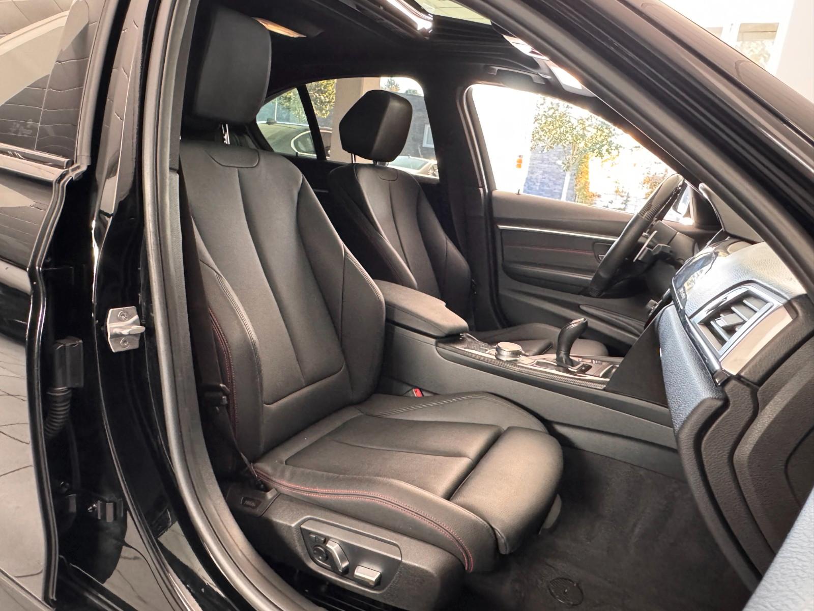 BMW 330i xDrive M Sport Shadow/LED/Carbon/Performanc