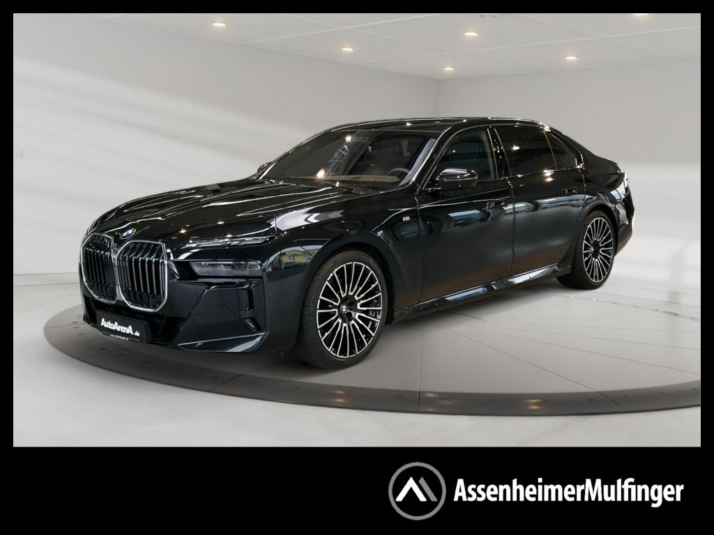 2025 BMW 740