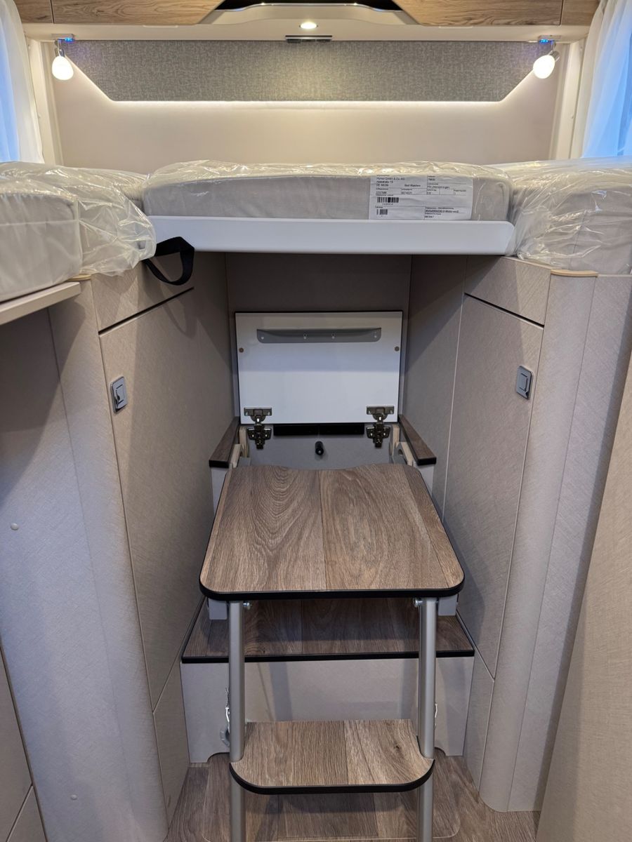 Fahrzeugabbildung HYMER / ERIBA / HYMERCAR Exsis I 580 -Pure - 16.216€ Sparen!