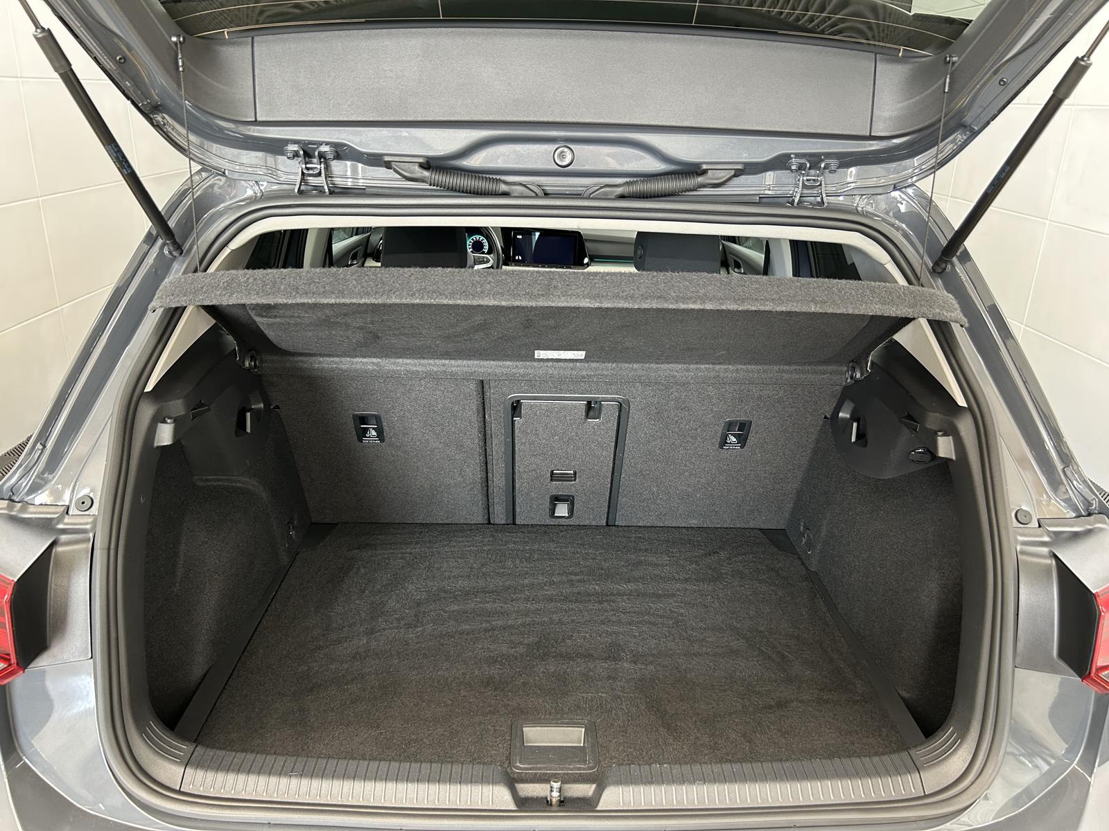 Volkswagen Golf VIII Life+PDC+SHZ+CarPlay+DAB+Lane-Assist, миниатюра 19