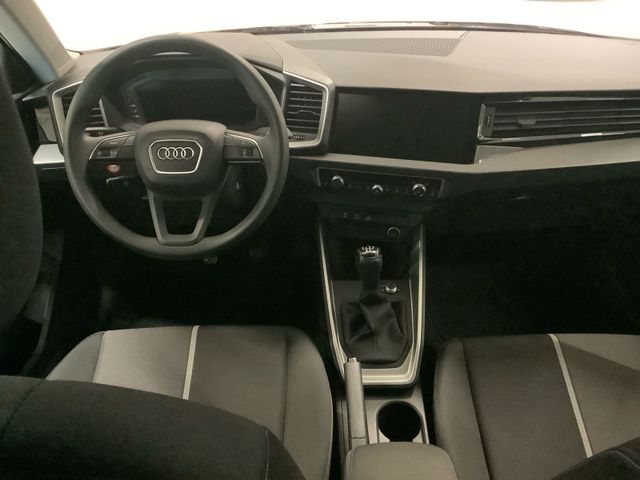 A1 Sportback advanced 25 TFSI,Carplay,PDC hinten