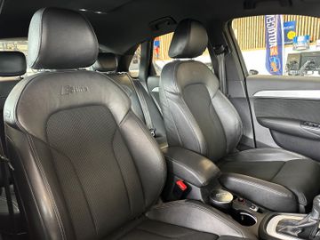 MYAUTOCENTER – Gebraucht- und Jahreswagen mit Werkstattservice in Pfaffenhofen Audi Q3 *S-LINE*TEMPO*NAVI*KEYLESS*BI-XENON*