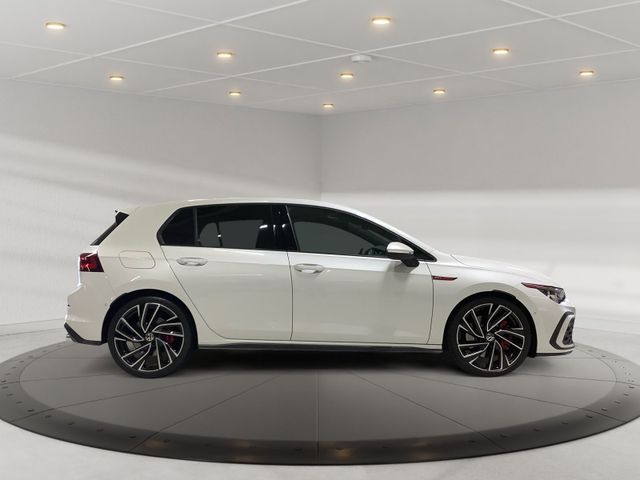 Golf GTI 2,0 TSI 180 kW DSG  Matrix, Standheizun