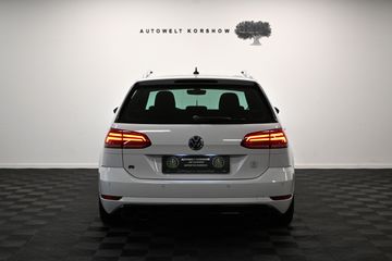 Volkswagen Golf - 6