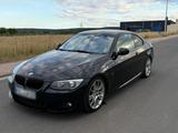 BMW E92 325d Coupé | M Sport | AHK | Stand... - BMW 325 mit Diesel-Antrieb: Coupé