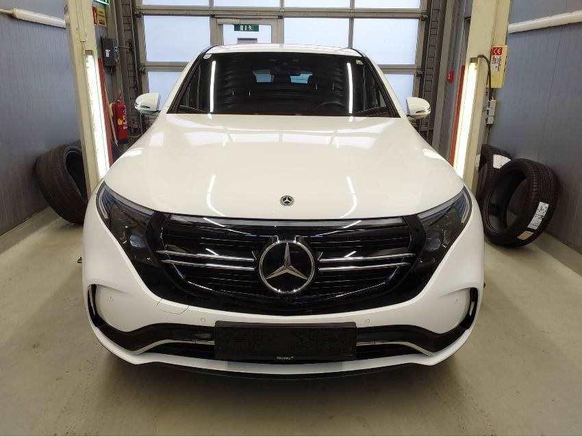 Mercedes-Benz EQC 400 4M AMG 360° Distro MULTIBEAM 21"