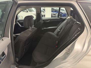 Mercedes C 220 - 12