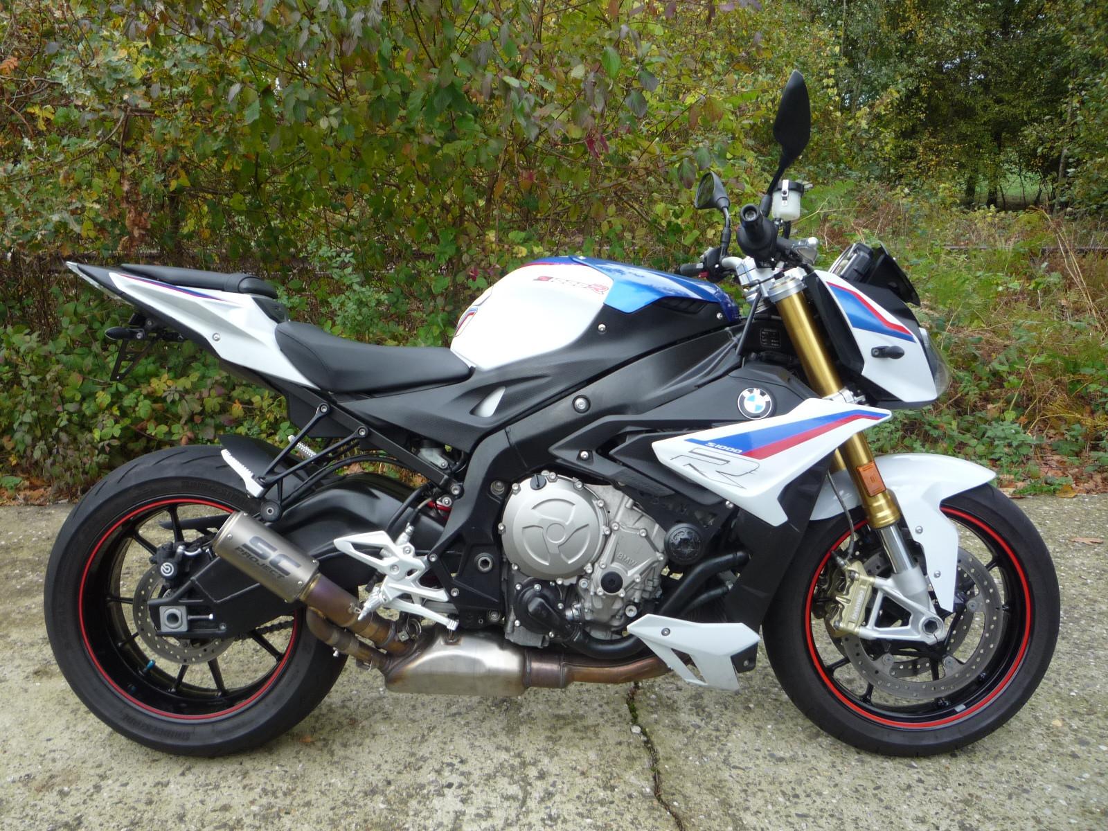 BMW S 1000 R Vollaustattung Scheckheft Sportauspuff
