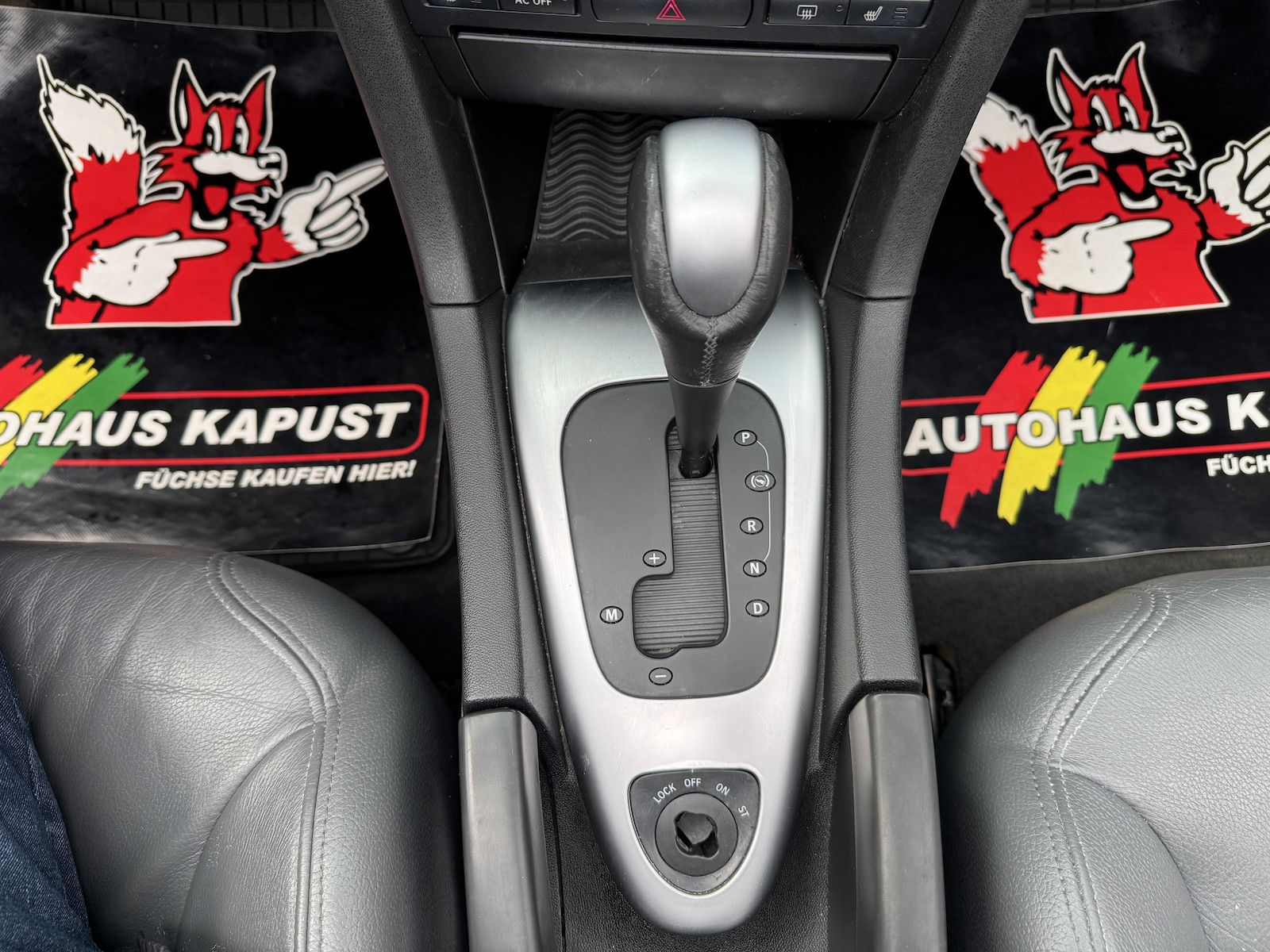 Fahrzeugabbildung Saab 9-3 1.9 Cabrio Automatik/StandHz/Leder/Navi/Ahk