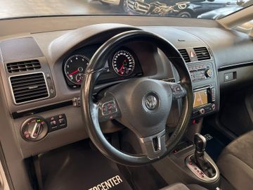 Volkswagen Touran Highline *PANO*SHZ*NAVI*PDC*TEMPOMAT*