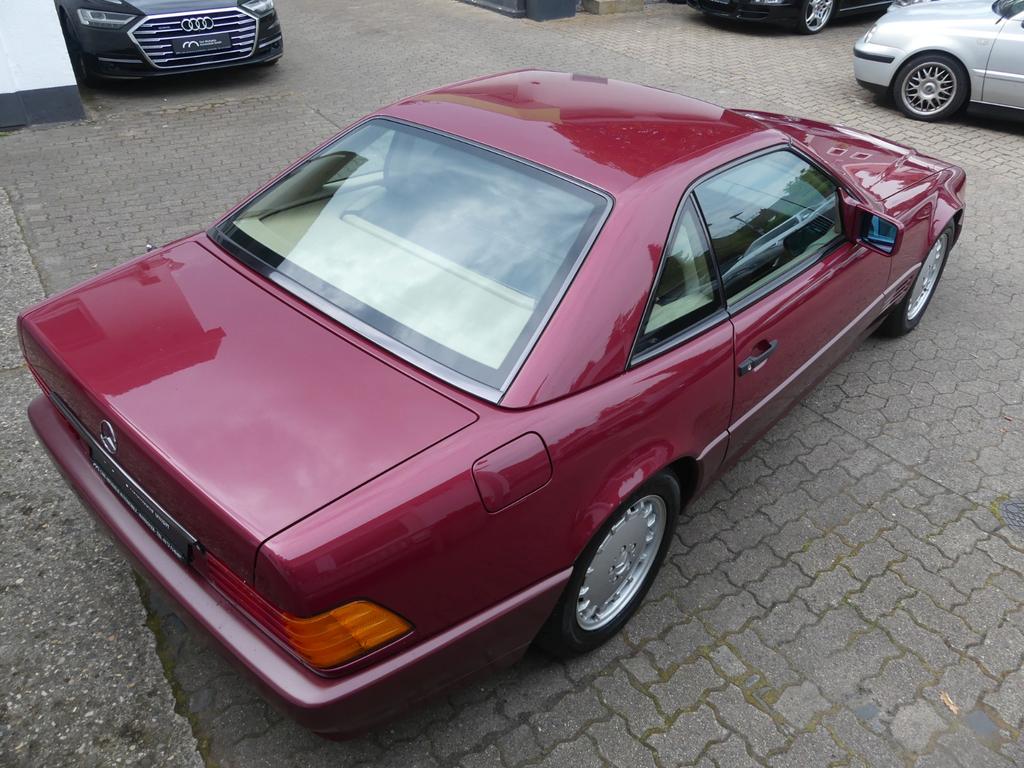 Mercedes-Benz SL 300