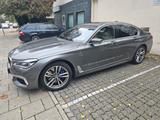 BMW 750d xDrive /M-Packet/HUD/Massage/Softclose... - BMW 7er Reihe Gebrauchtwagen in München